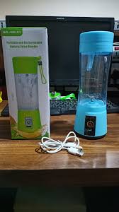 6-Blade Portable Juicer Blender – USB Rechargeable High-Speed Smoothie Maker